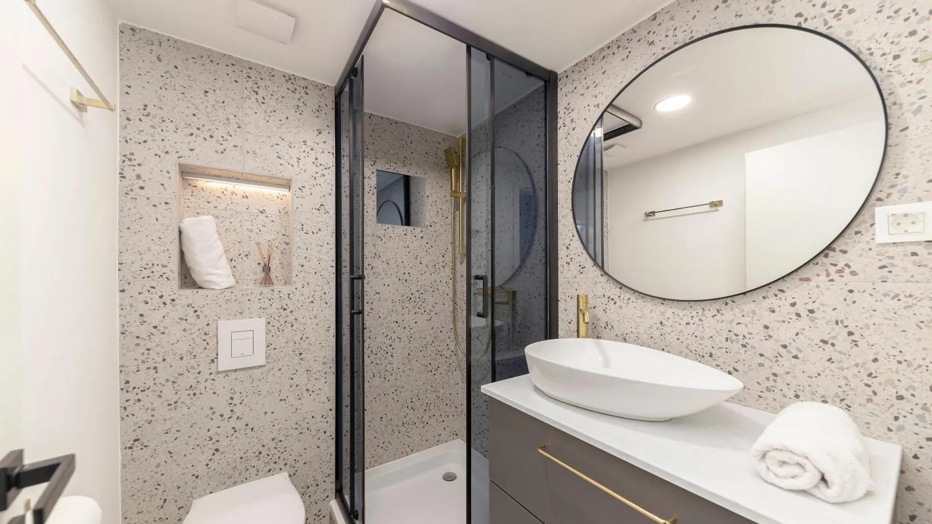 Apartment Studio Nensi Ljubljana